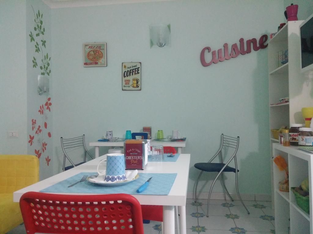 Viaggio A Napoli B&B Bagian luar foto