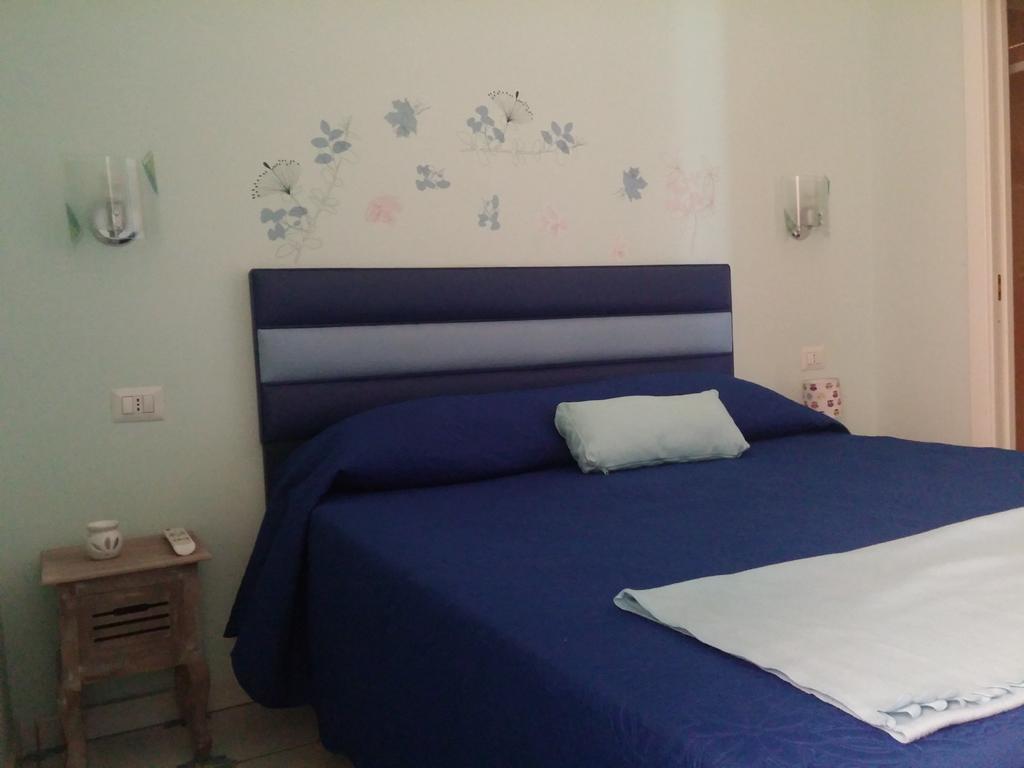 Viaggio A Napoli B&B Bagian luar foto