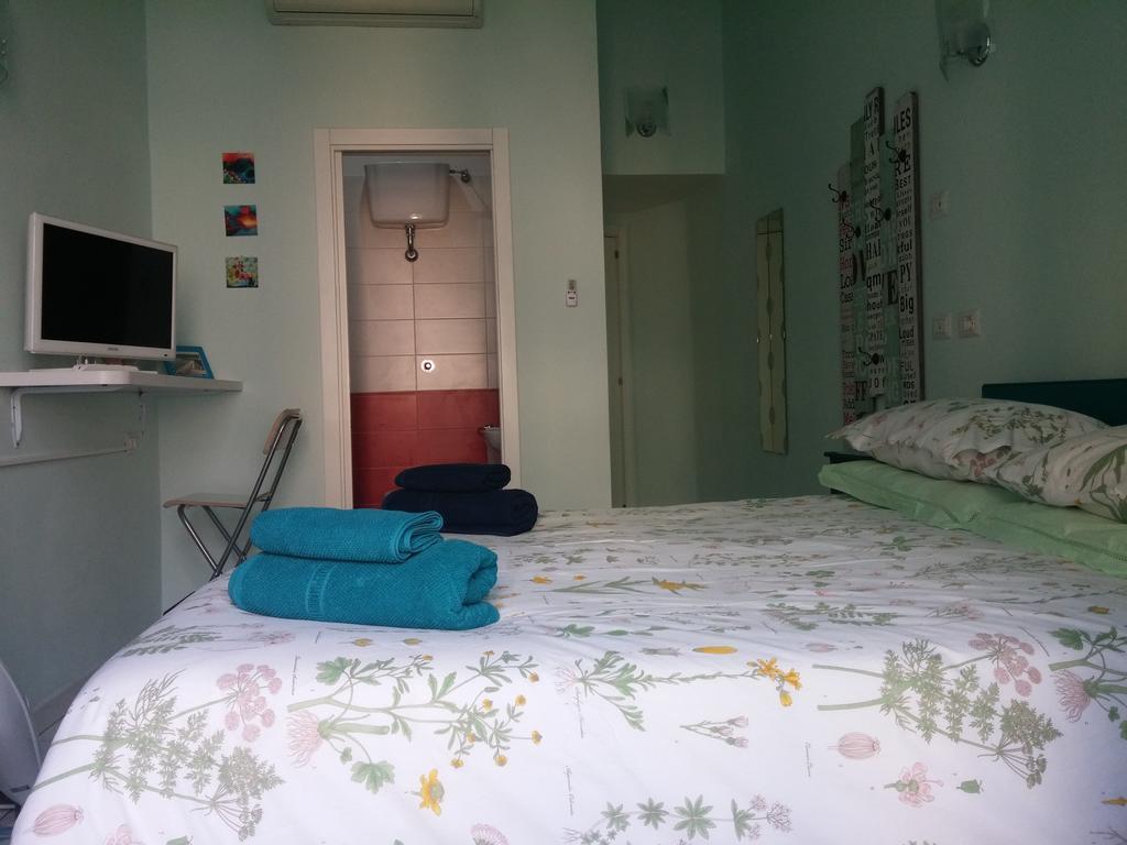 Viaggio A Napoli B&B Bagian luar foto