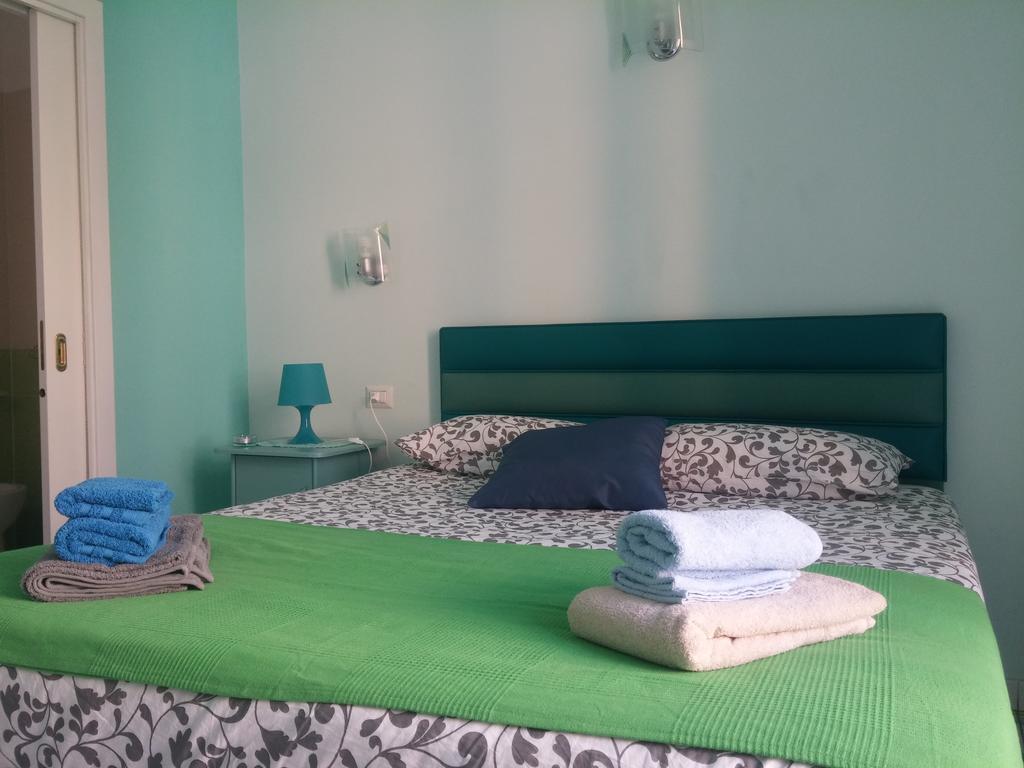 Viaggio A Napoli B&B Bagian luar foto